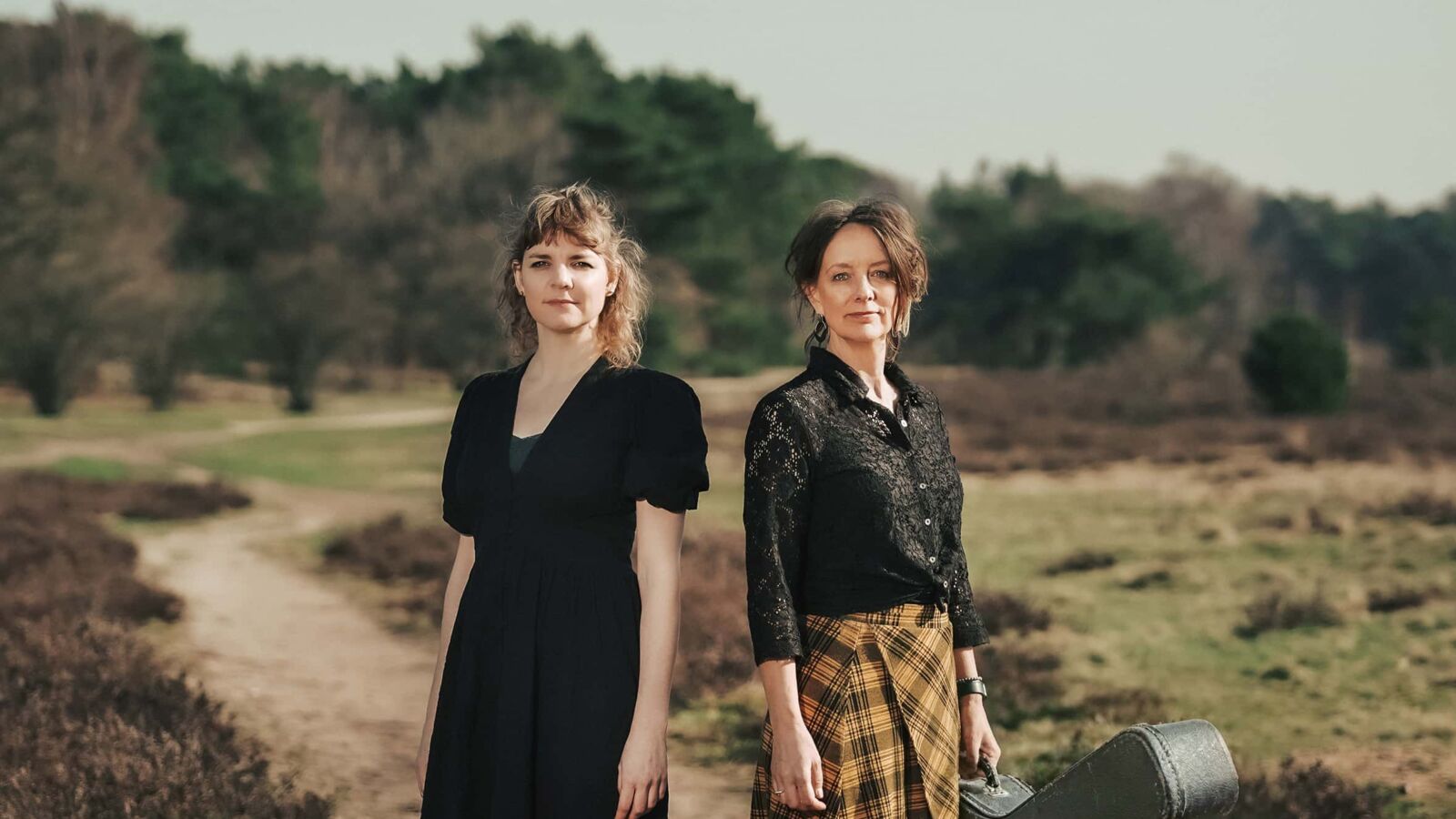 The Lasses: The Rocky Road