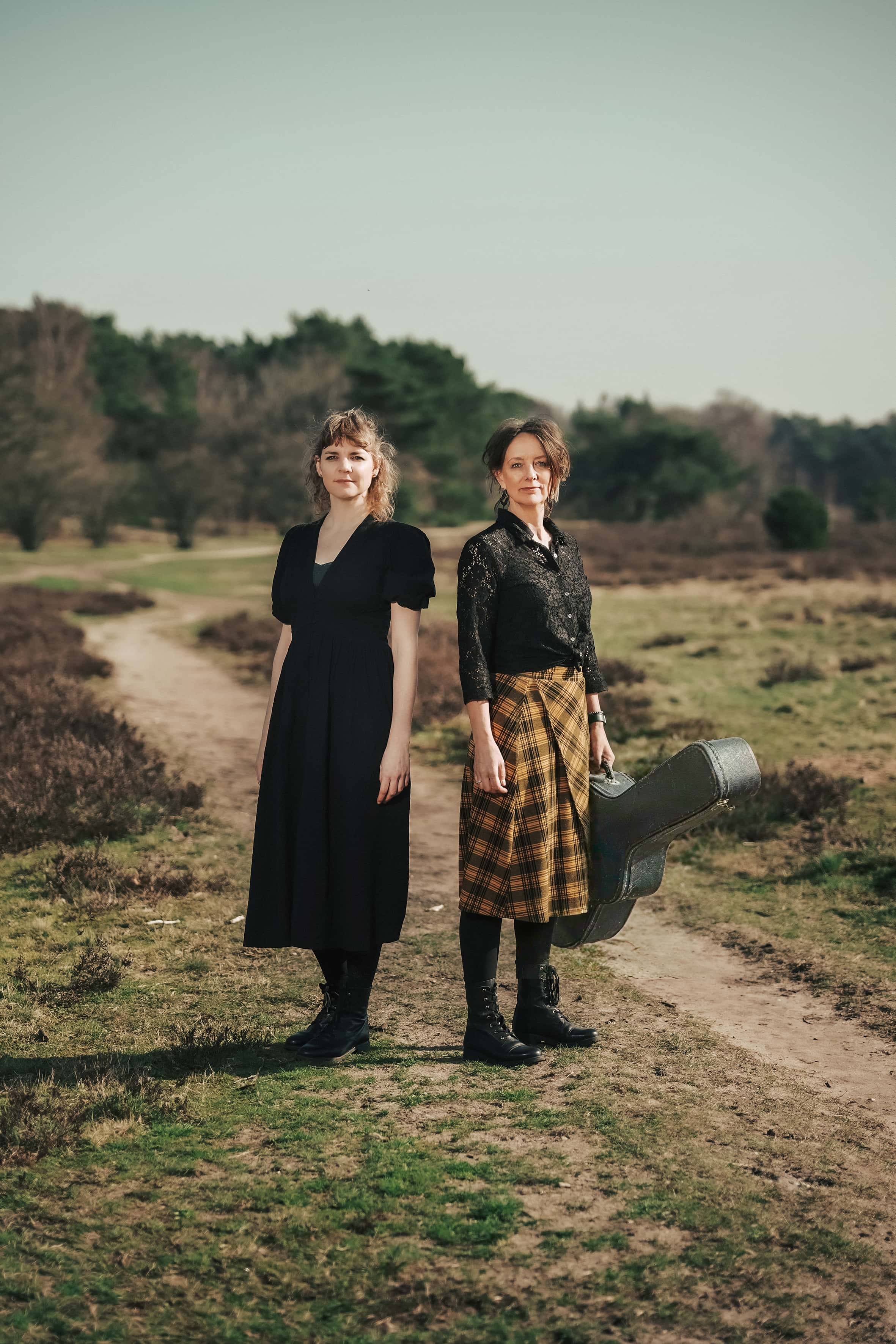 The Lasses