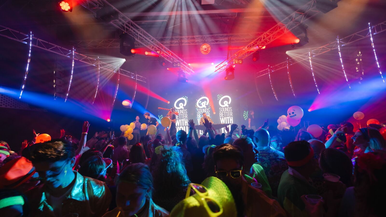 Hoe creëer je een ‘wauw-effect’ met de inrichting van je evenementenlocatie?